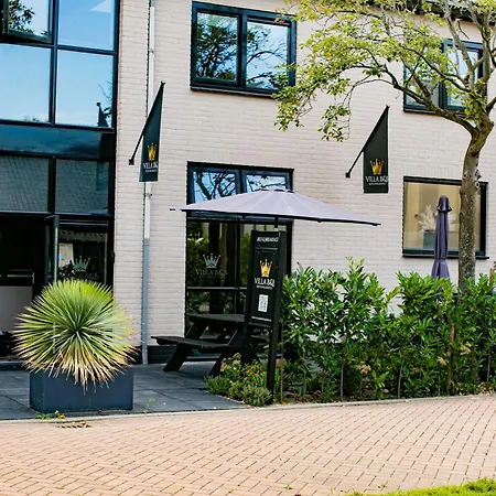 Villa B&B Bovenkarspel-3